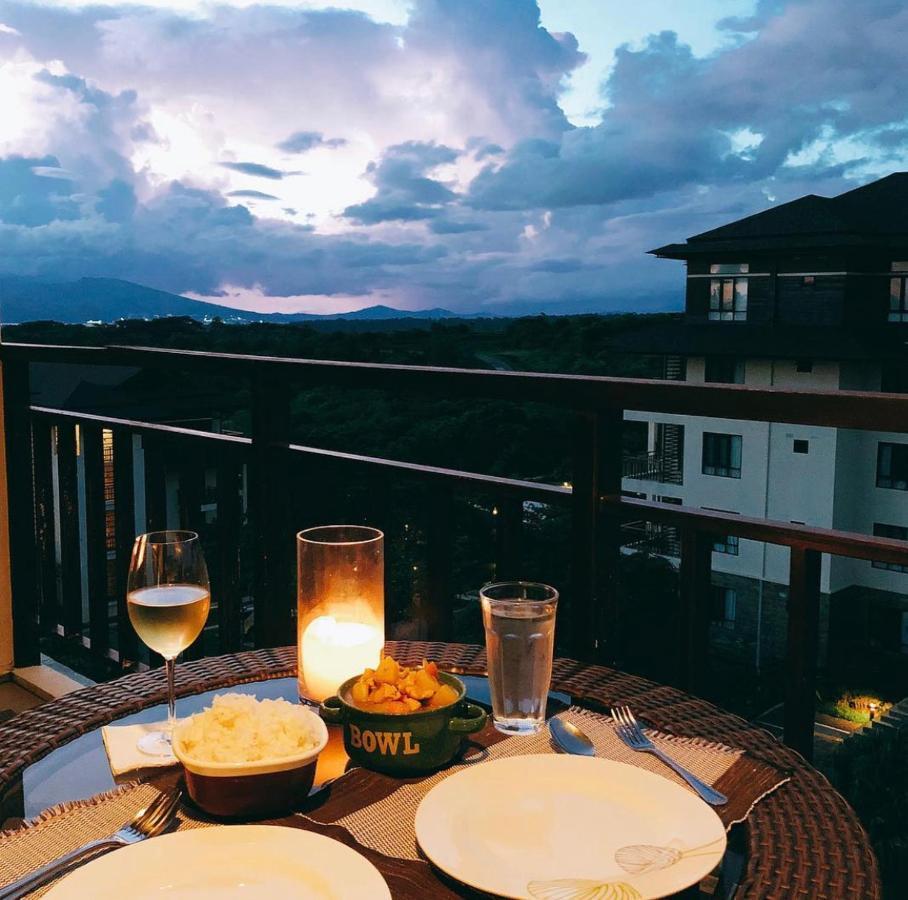 Ferienwohnung Anvaya Cove Penthouse Unit 10-2 Br. Morong  Exterior foto