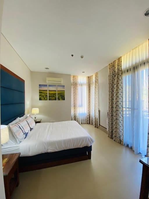 Ferienwohnung Anvaya Cove Penthouse Unit 10-2 Br. Morong  Exterior foto